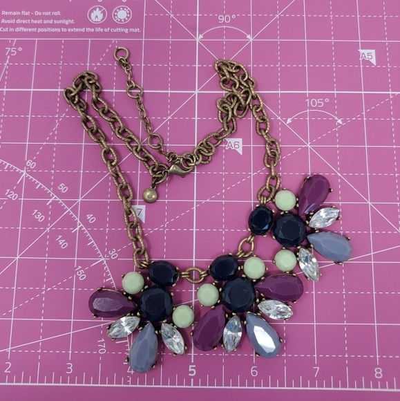 J. CREW MULTI-COLORED RHINESTONE STATEMENT NECKLACE WOMEN JEWELRY GREY PURPLE - Picture 7 of 12
